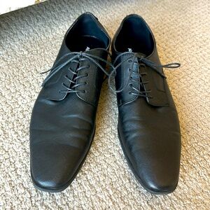 Men’s black dress shoes in size 11.5 NWOT